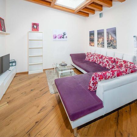 Apartment White Der Sportschule Badura Lipcse Kültér fotó