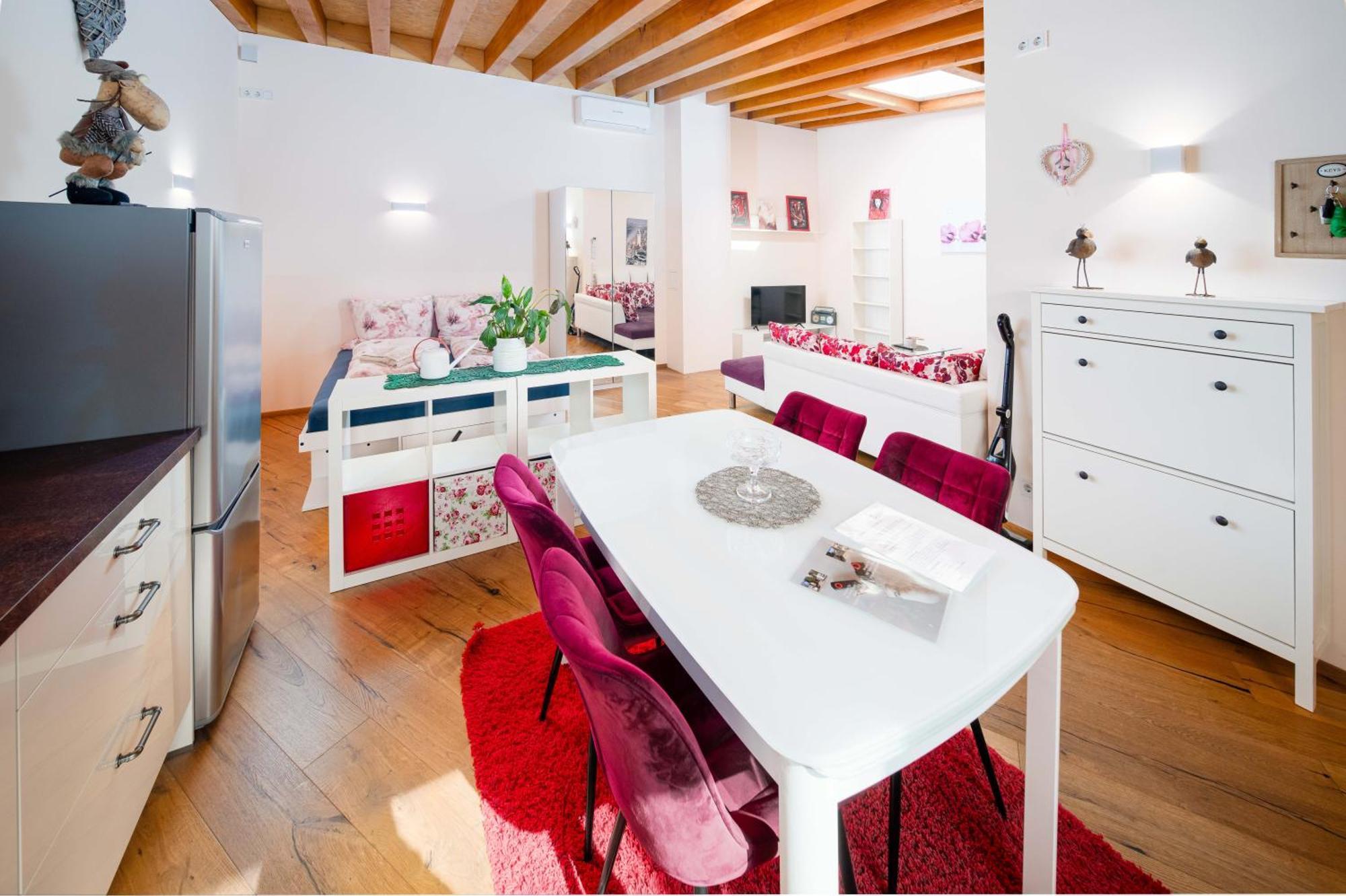 Apartment White Der Sportschule Badura Lipcse Kültér fotó